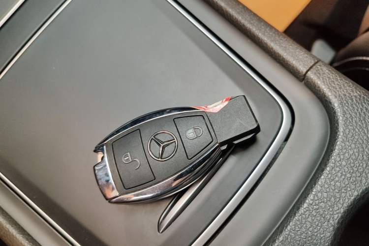 Used Mercedes-Benz GLA 2017 GLA 200 Sport Edition Vehicle Key