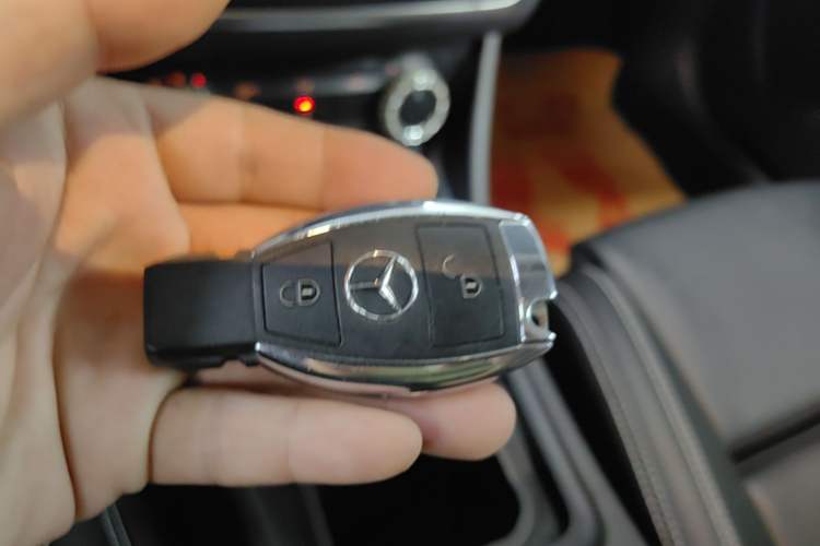 Used Mercedes-Benz GLA 2017 GLA 200 Fashion Model Vehicle Key