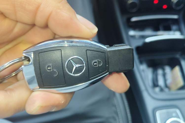 Used Mercedes-Benz GLA 2017 GLA 200 Fashion Model Vehicle Key