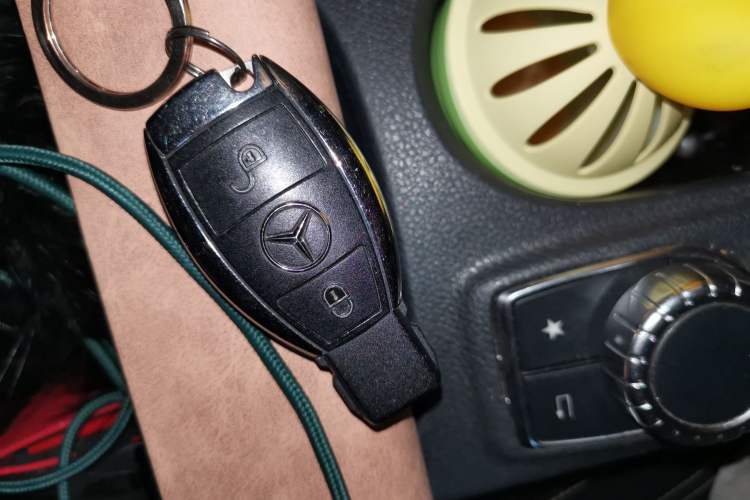 Used Mercedes-Benz GLA 2017 GLA 200 Sport Edition Vehicle Key