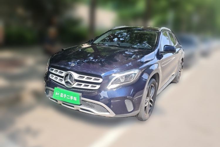 Used Mercedes-Benz GLA 2017 GLA 200 Fashion Model Guazi used car, China used car export, Used car for sale, Used  cars, Cheapest cars for sale