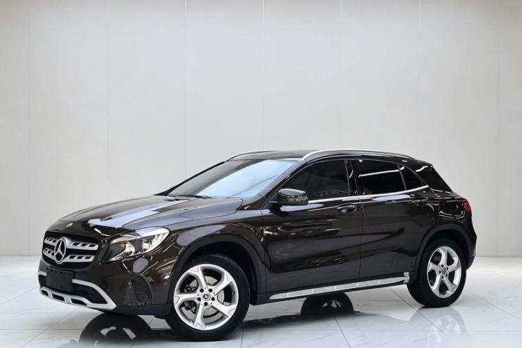 Used Mercedes-Benz GLA 2017 GLA 200 Sport Edition Guazi used car, China used car export, Used car for sale, Used  cars, Cheapest cars for sale