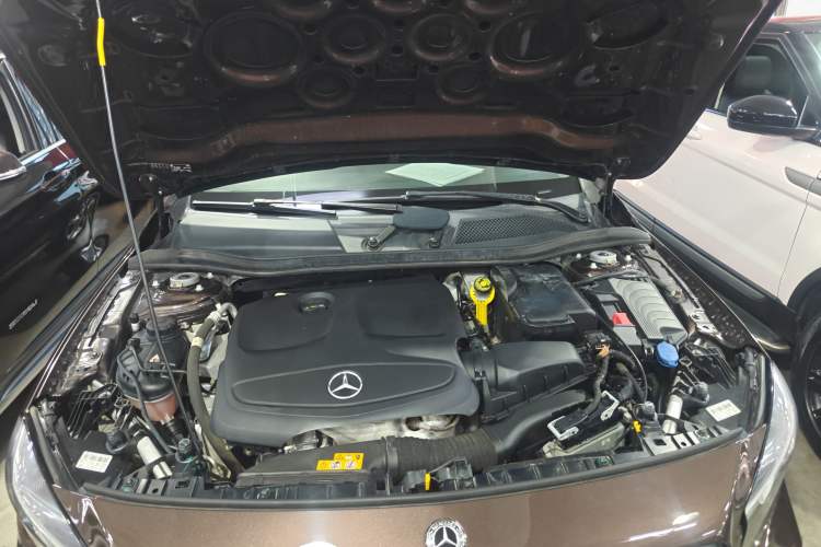 Used Mercedes-Benz GLA 2017 GLA 200 Sport Edition Engine Bay