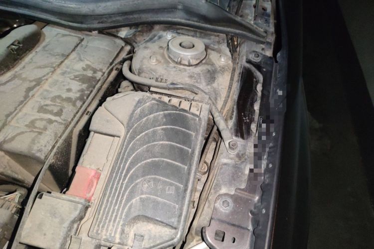 Used Mercedes-Benz GLA 2017 GLA 200 Fashion Model Engine Bay Left