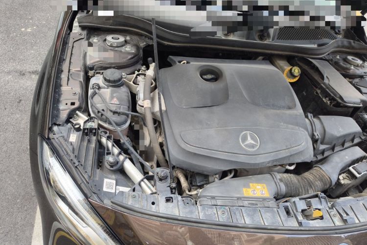 Used Mercedes-Benz GLA 2017 GLA 200 Fashion Model Engine Bay Right