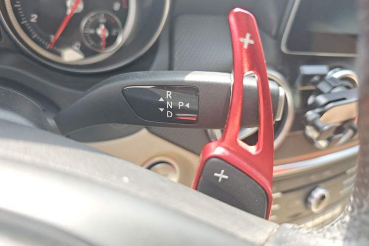 Used Mercedes-Benz GLA 2017 GLA 200 Sport Edition Gear Lever