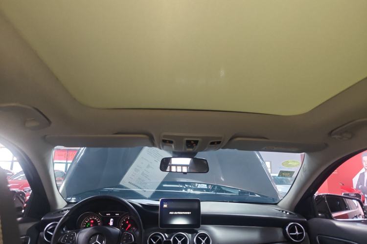 Used Mercedes-Benz GLA 2017 GLA 200 Sport Edition Headliner