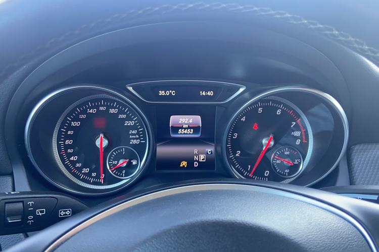 Used Mercedes-Benz GLA 2017 GLA 220 4MATIC Fashion Model Instrument Cluster