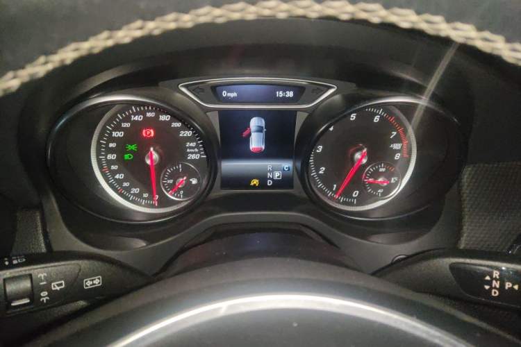 Used Mercedes-Benz GLA 2017 GLA 220 4MATIC Fashion Model Instrument Cluster