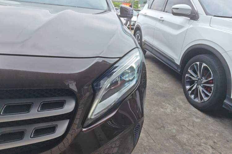 Used Mercedes-Benz GLA 2017 GLA 200 Fashion Model Left Front Headlight
