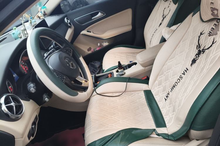 Used Mercedes-Benz GLA 2017 GLA 200 Sport Edition Left Front Seat