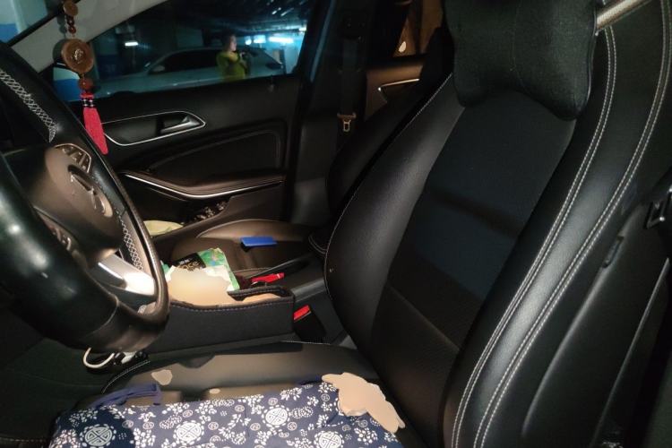 Used Mercedes-Benz GLA 2017 GLA 200 Fashion Model Left Front Seat