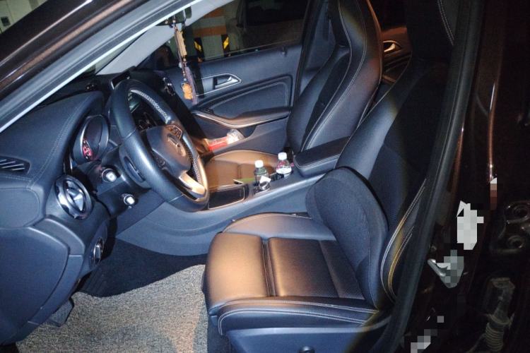 Used Mercedes-Benz GLA 2017 GLA 200 Fashion Model Left Front Seat