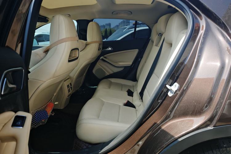 Used Mercedes-Benz GLA 2017 GLA 200 Sport Edition Left Rear Seat