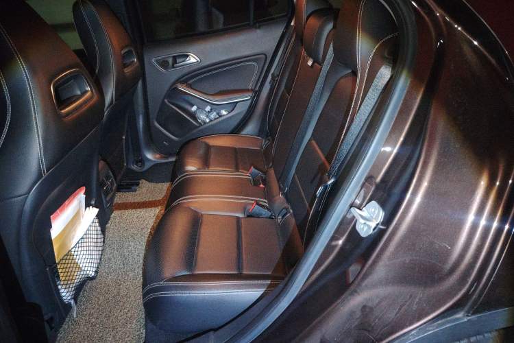 Used Mercedes-Benz GLA 2017 GLA 200 Fashion Model Left Rear Seat