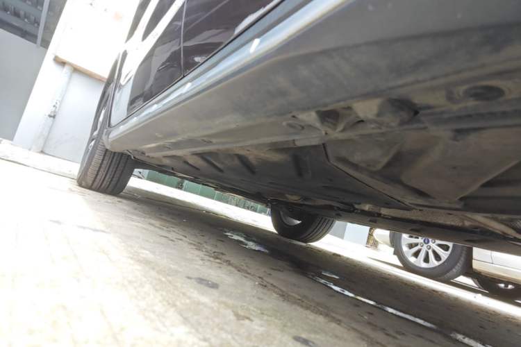 Used Mercedes-Benz GLA 2017 GLA 200 Fashion Model Left Side Sill