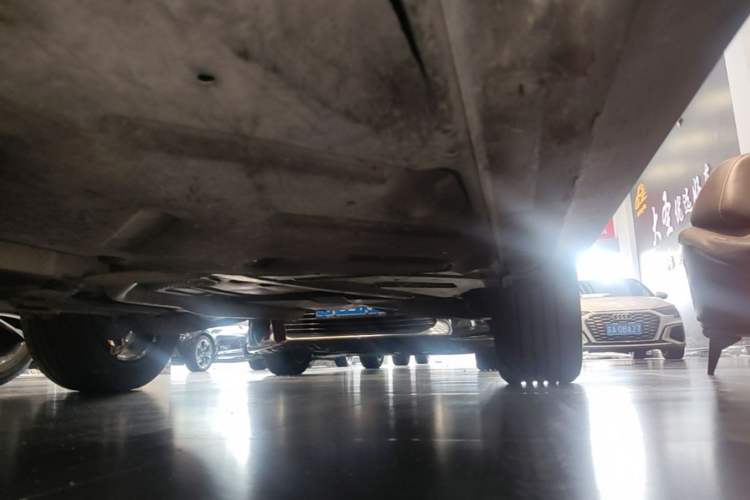 Used Mercedes-Benz GLA 2017 GLA 200 Fashion Model Left Side Sill