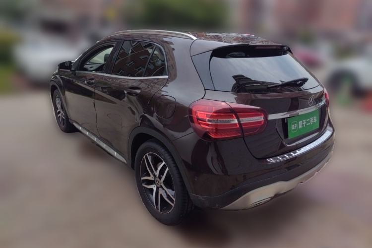 Used Mercedes-Benz GLA 2017 GLA 200 Fashion Model Rear Left 45 Deg