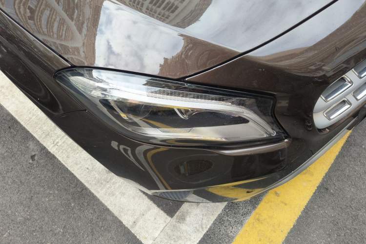 Used Mercedes-Benz GLA 2017 GLA 200 Fashion Model Right Front Headlight