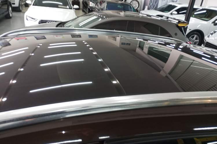 Used Mercedes-Benz GLA 2017 GLA 220 4MATIC Fashion Model Roof