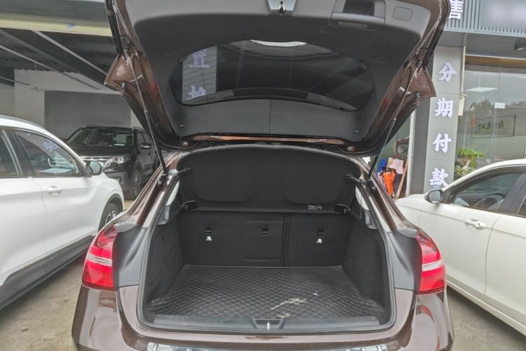 Used Mercedes-Benz GLA 2017 GLA 200 Fashion Model Trunk