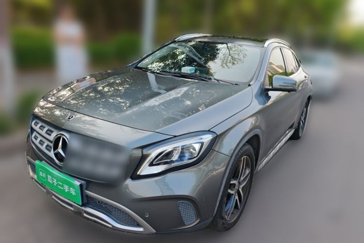 Used Mercedes-Benz GLA 2017 GLA 200 Fashion Model Guazi used car, China used car export, Used car for sale, Used cars, Cheapest cars for sale