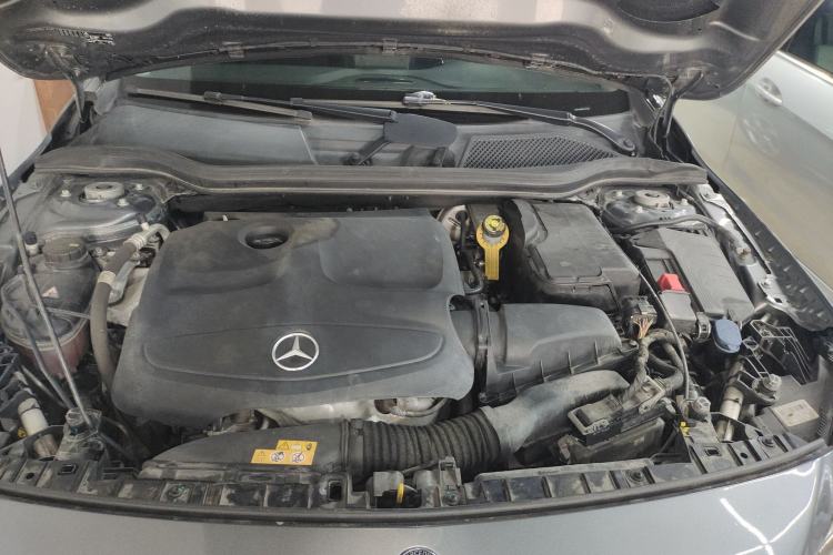 Used Mercedes-Benz GLA 2017 GLA 200 Sport Edition Engine Bay