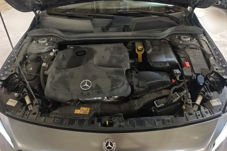 Used Mercedes-Benz GLA 2017 GLA 200 Sport Edition Engine Bay