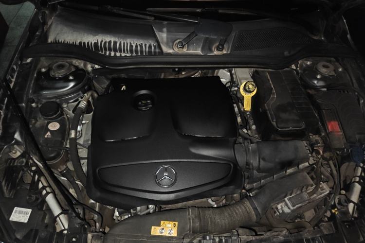 Used Mercedes-Benz GLA 2017 GLA 200 Sport Edition Engine Bay