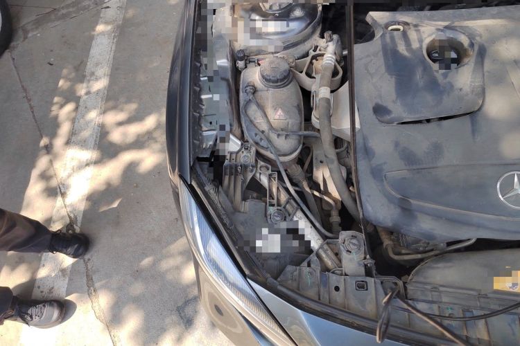Used Mercedes-Benz GLA 2017 GLA 200 Sport Edition Engine Bay Right