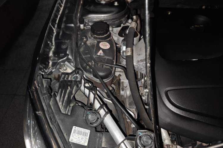 Used Mercedes-Benz GLA 2017 GLA 200 Sport Edition Engine Bay Right