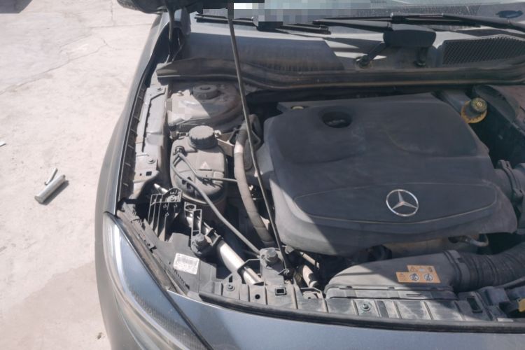 Used Mercedes-Benz GLA 2017 GLA 200 Sport Edition Engine Bay Right