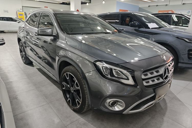 Used Mercedes-Benz GLA 2017 GLA 220 4MATIC Fashion Model Exterior 1