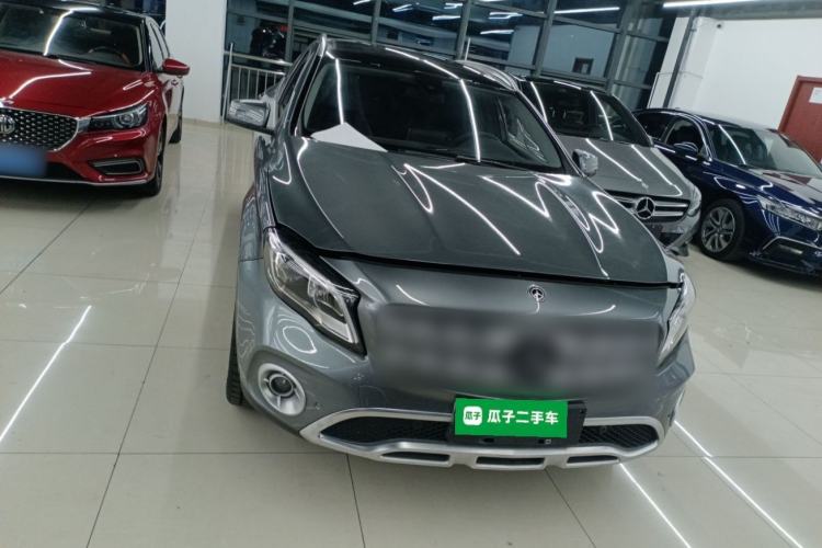 Used Mercedes-Benz GLA 2017 GLA 220 4MATIC Fashion Model Exterior 1