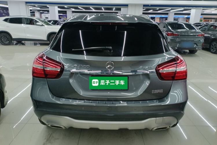 Used Mercedes-Benz GLA 2017 GLA 220 4MATIC Fashion Model Exterior 4