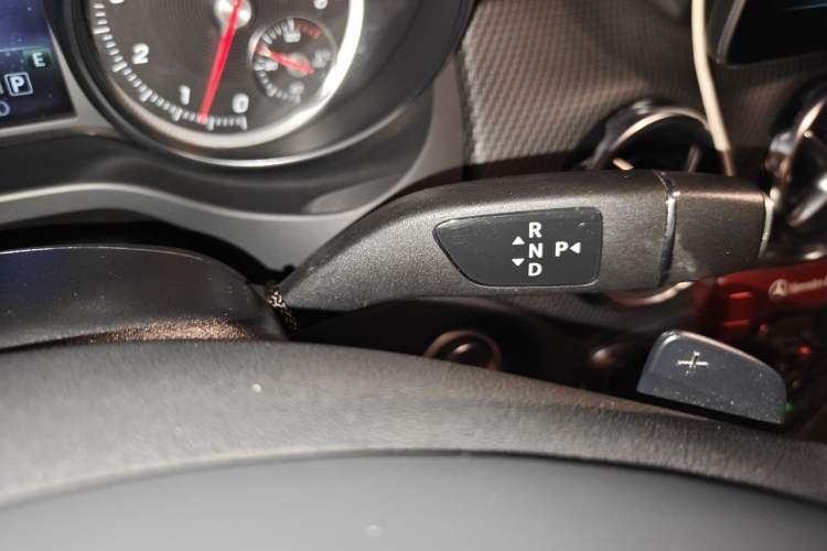 Used Mercedes-Benz GLA 2017 GLA 200 Sport Edition Gear Lever