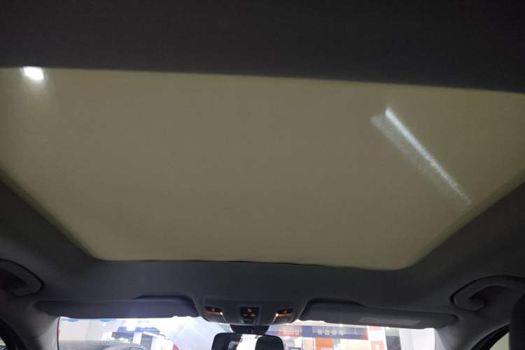 Used Mercedes-Benz GLA 2017 GLA 220 4MATIC Fashion Model Headliner