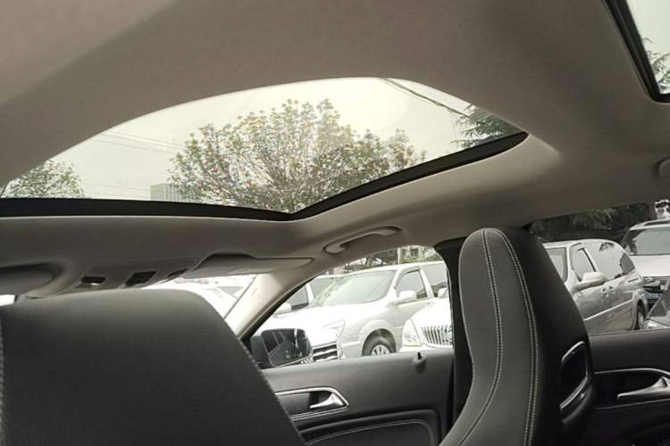 Used Mercedes-Benz GLA 2017 GLA 200 Fashion Model Headliner
