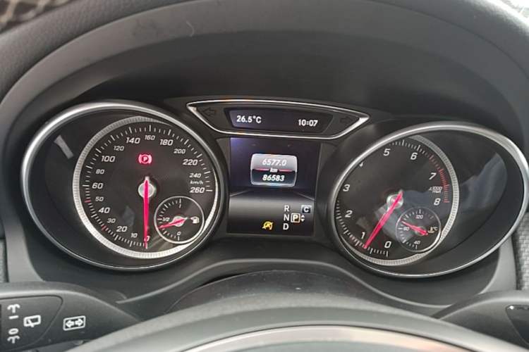 Used Mercedes-Benz GLA 2017 GLA 200 Fashion Model Instrument Cluster