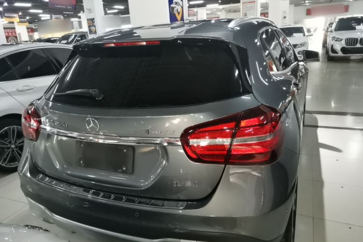 Used Mercedes-Benz GLA 2017 GLA 220 4MATIC Fashion Model Rear