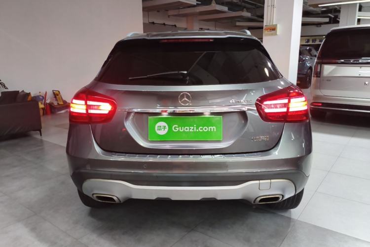 Used Mercedes-Benz GLA 2017 GLA 220 4MATIC Fashion Model Rear