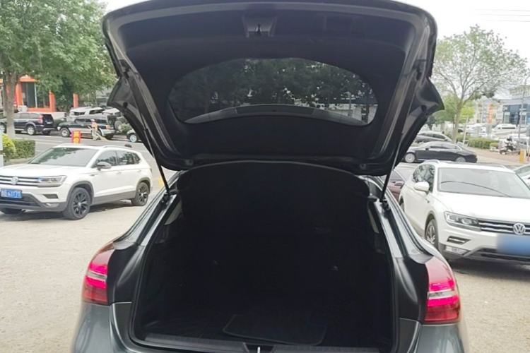 Used Mercedes-Benz GLA 2017 GLA 200 Fashion Model Trunk