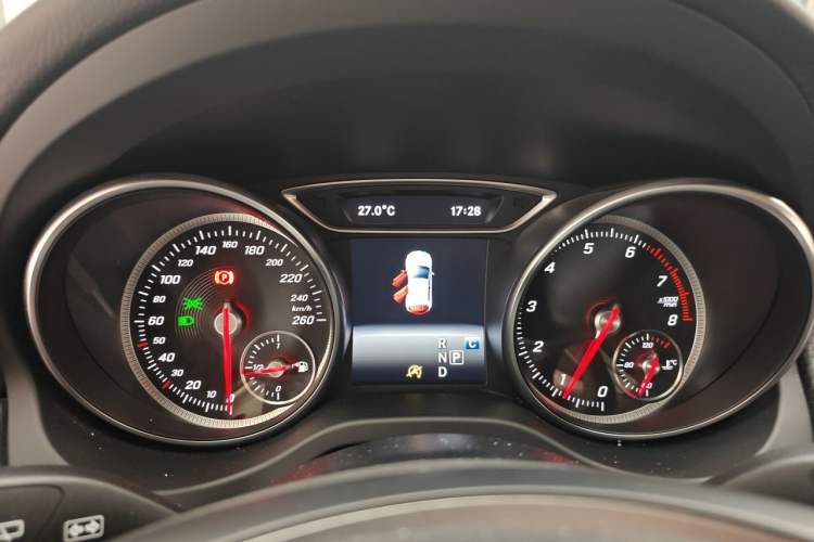 Used Mercedes-Benz GLA 2017 GLA 200 Sport Edition Instrument Cluster
