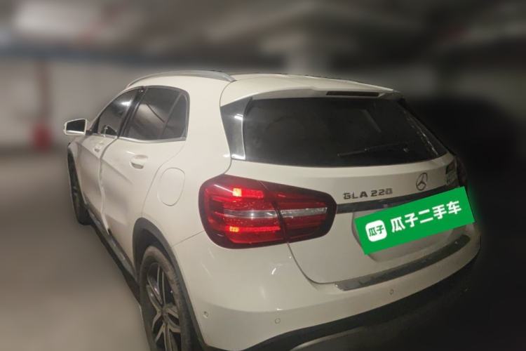 Used Mercedes-Benz GLA 2017 GLA 200 Sport Edition Rear Left 45 Deg