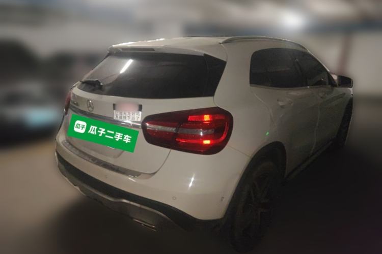 Used Mercedes-Benz GLA 2017 GLA 200 Sport Edition Rear Right 45 Deg