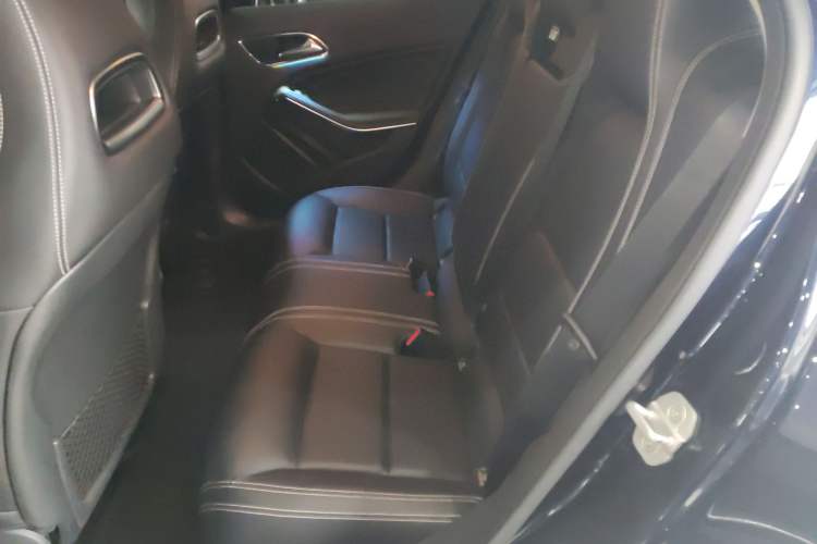 Used Mercedes-Benz GLA 2017 GLA 200 Sport Edition Left Rear Seat