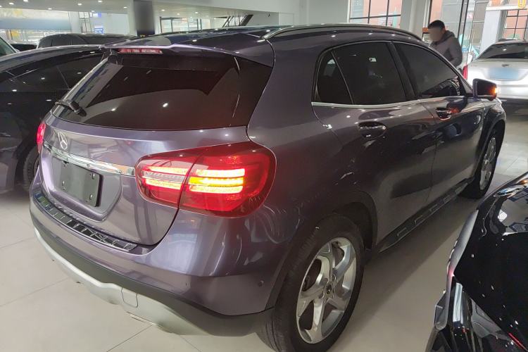 Used Mercedes-Benz GLA 2017 GLA 200 Sport Edition Rear Right 45 Deg