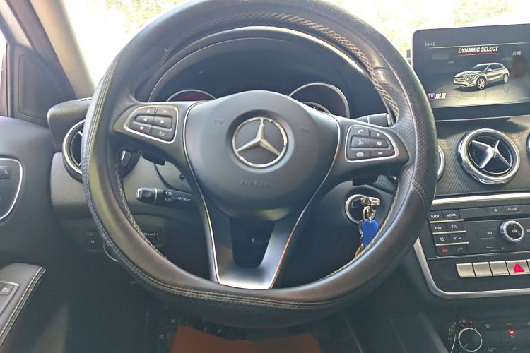 Used Mercedes-Benz GLA 2017 GLA 200 Sport Edition Steering Wheel