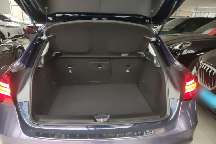Used Mercedes-Benz GLA 2017 GLA 200 Sport Edition Trunk