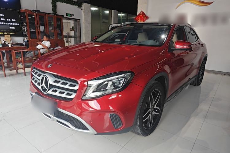 Used Mercedes-Benz GLA 2017 GLA 200 Fashion Model Guazi used car, China used car export, Used car for sale, Used cars, Cheapest cars for sale